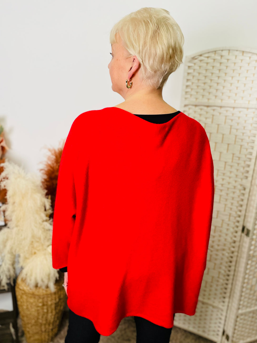 "PIPPER" V Neck Jumper-Red