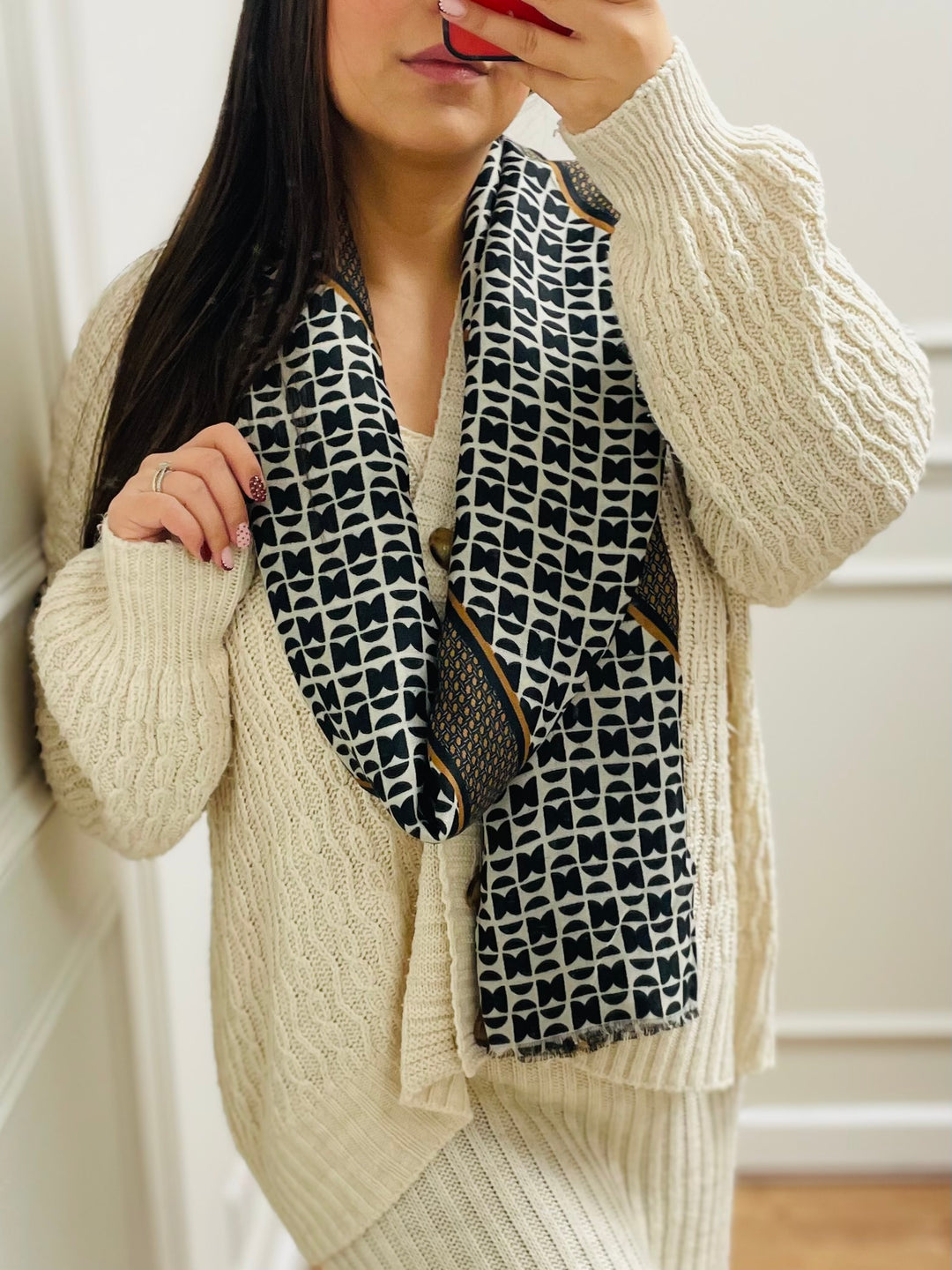 No.115 Artistic Print Scarf-White & Tan