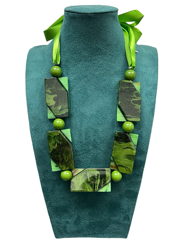 Green Short Statement Necklace