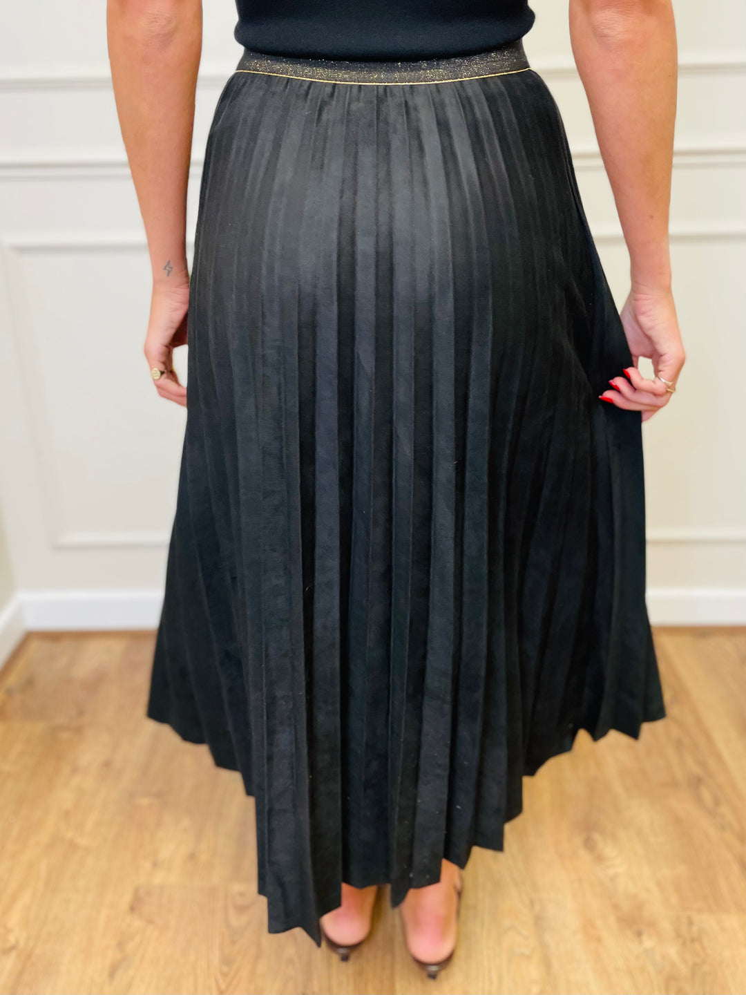 "ANNA" Maxi Skirt-Black