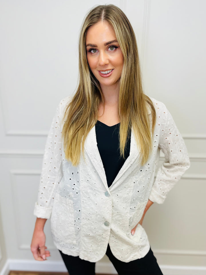 "BETHANY" Broderie Blazer-Cream