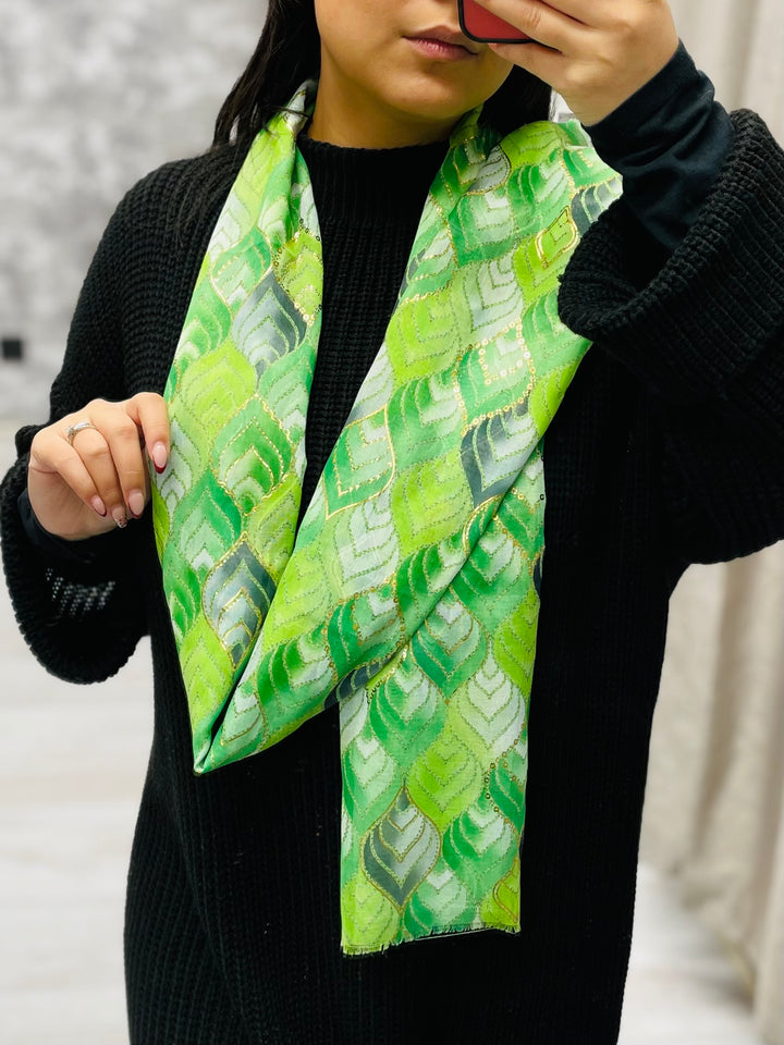 No.90 Leaf Print Scarf-Green