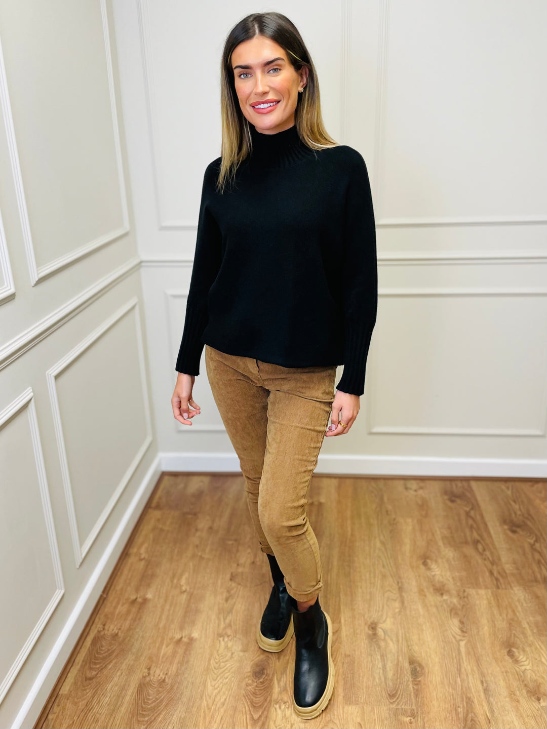 "AMANDA" Roll Neck Jumper-Black