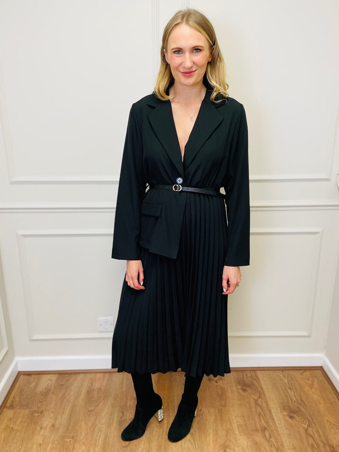 "CELIA" Pleated Dress-Black