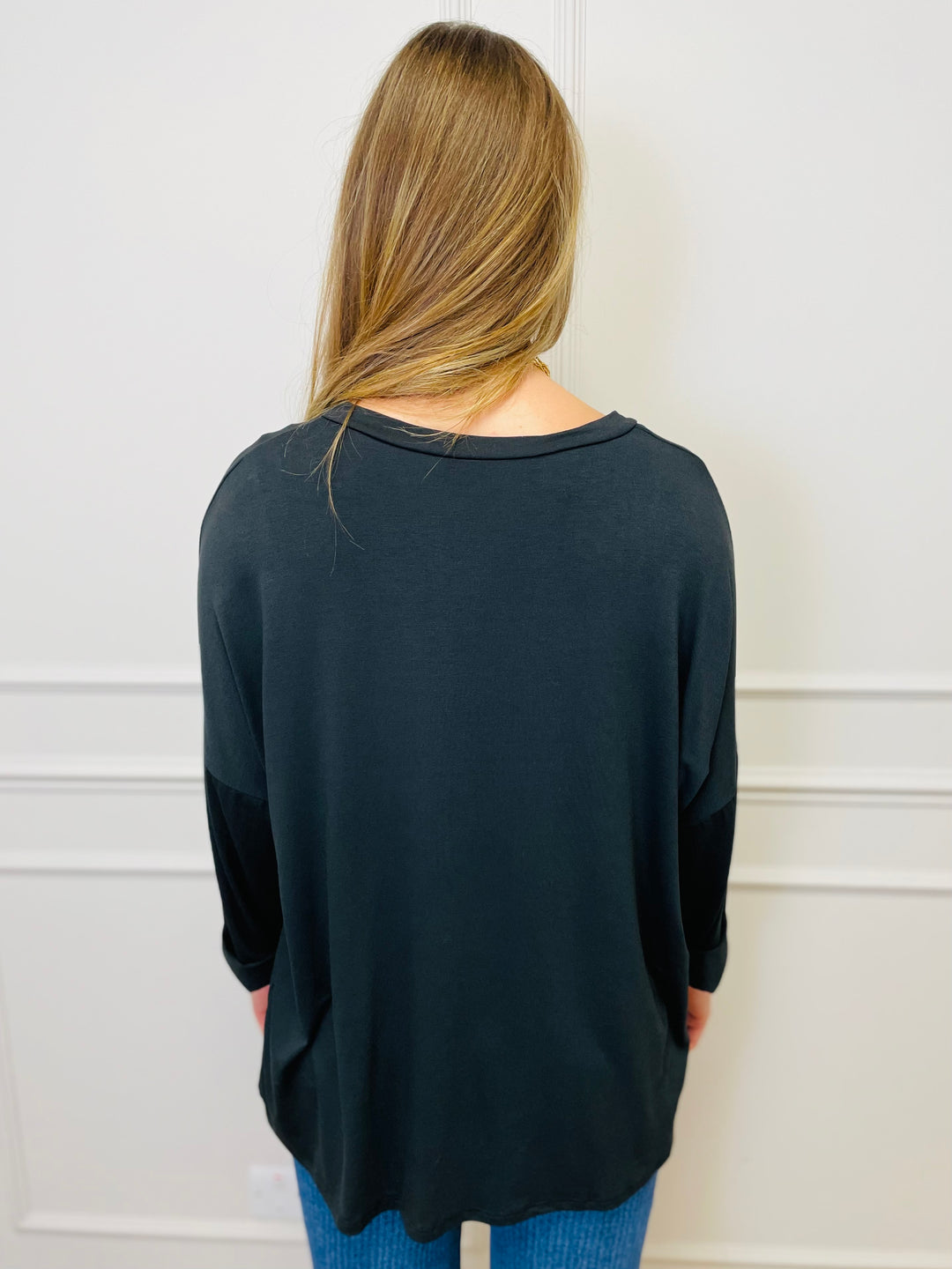 "BARBARA" Basic Top-Black