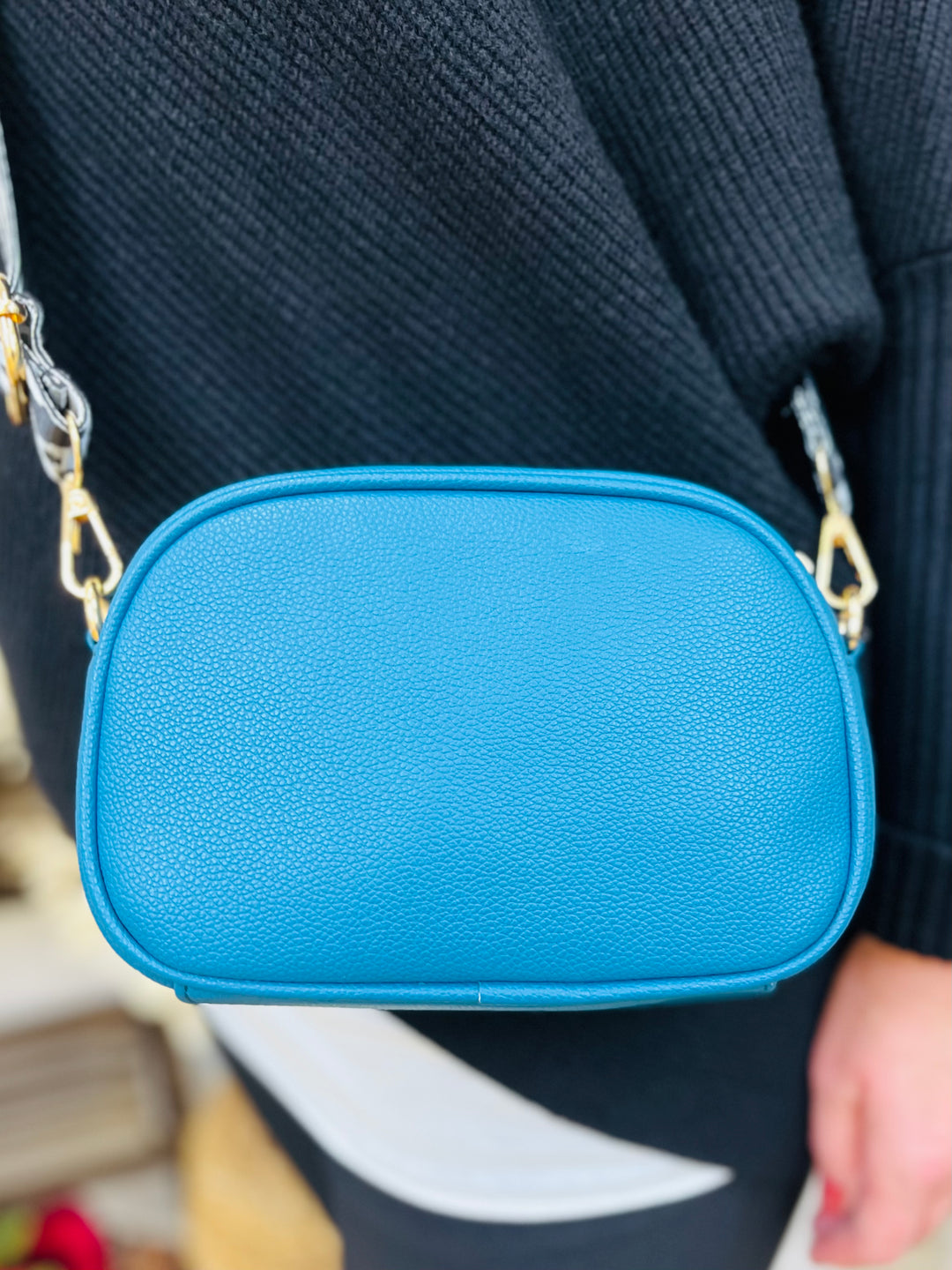 "POOCHI" Small Crossbody Handbag-Teal