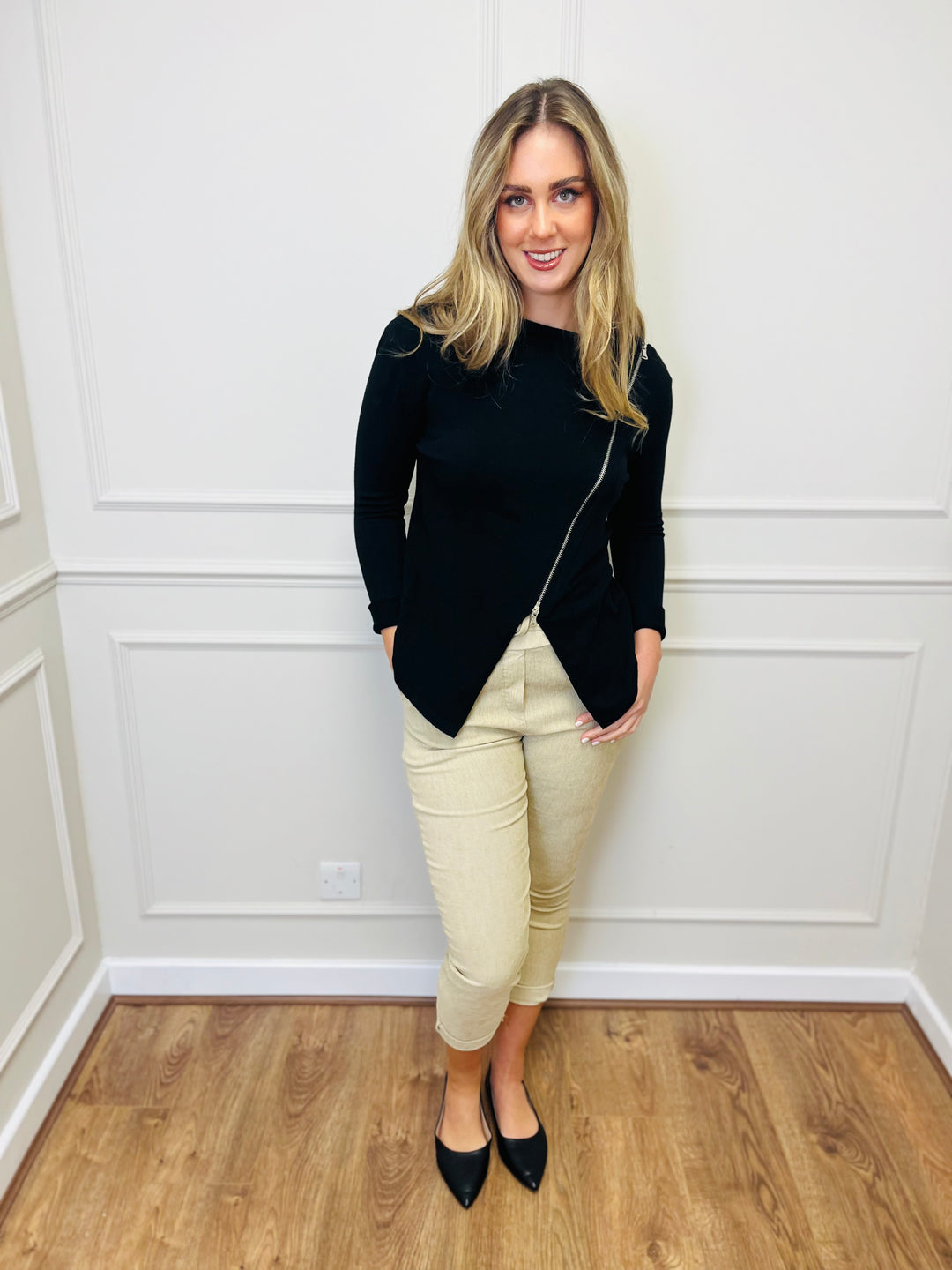 "HAYLEY" Short Biker Jacket-Black