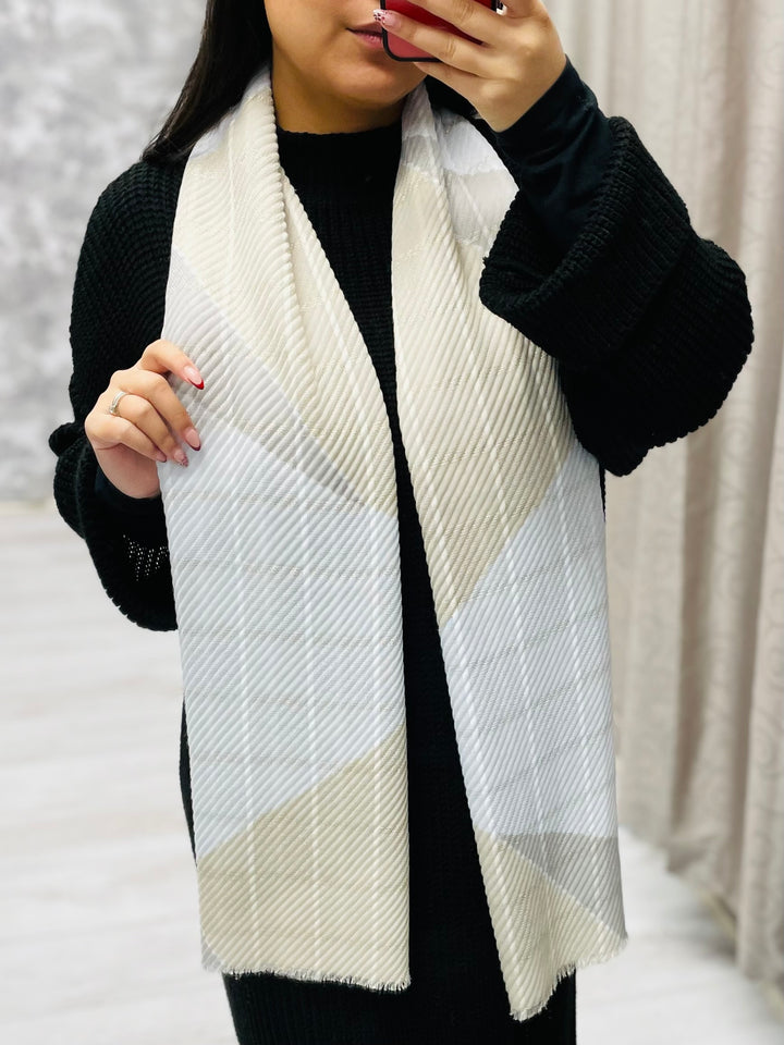 No.93 Stripe Print Scarf-Sand & Silver