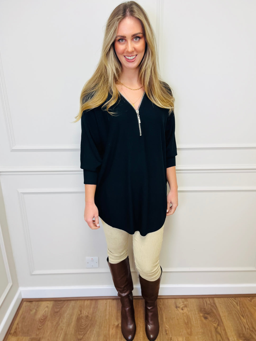 "CASSIDY" Luxury Soft Jumper-Black