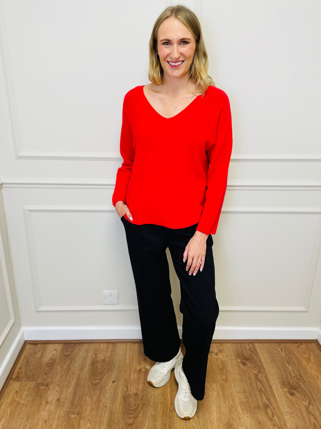 "MAGNOLIA" Fine Knit Jumper-Red