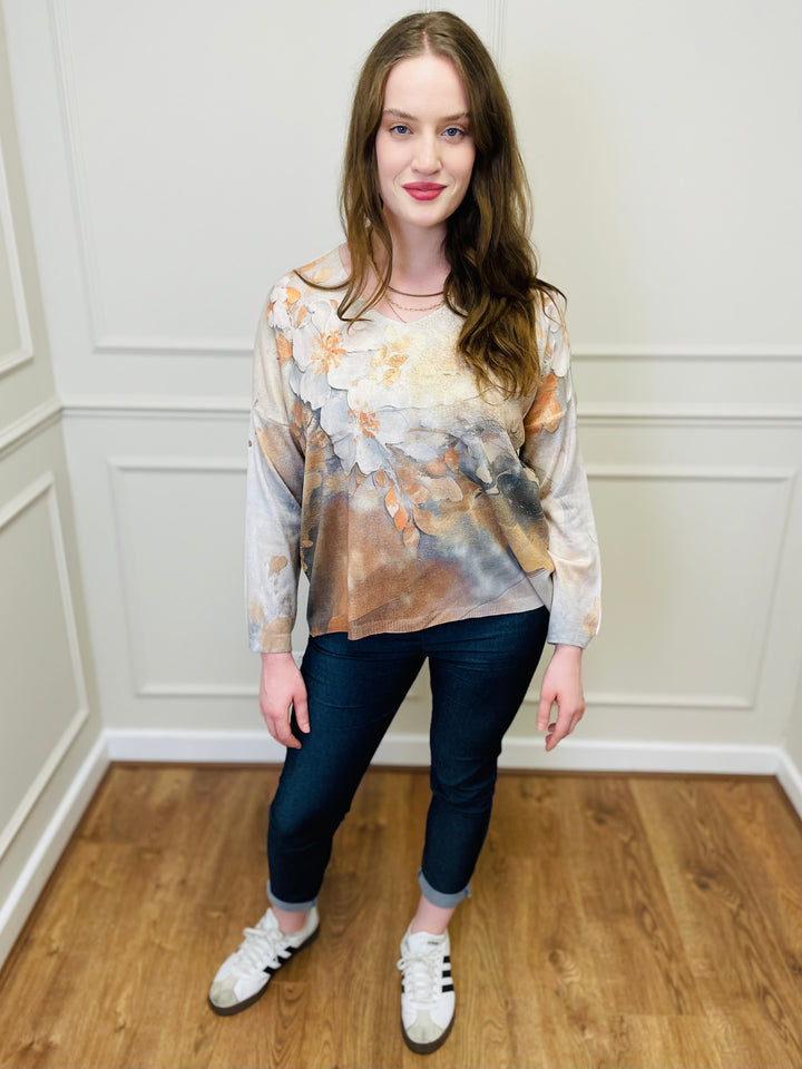 "AUTUMN" Floral Print Fine Knit-Cream & Mocha