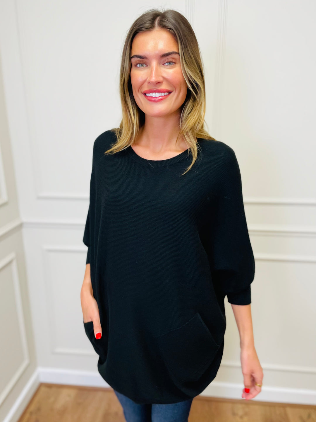 "MOLLY" Super Soft Jumper-Black