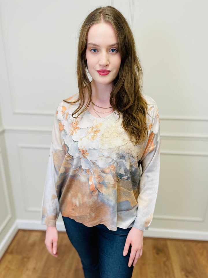 "AUTUMN" Floral Print Fine Knit-Cream & Mocha