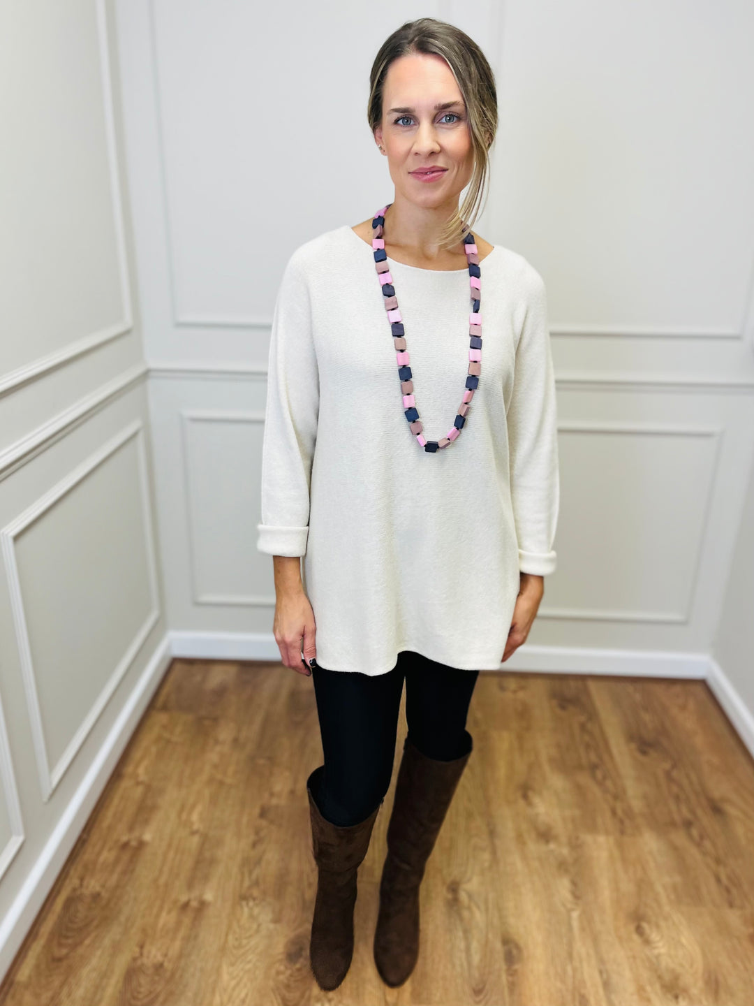 "GINNY" Basic Soft Jumper-White