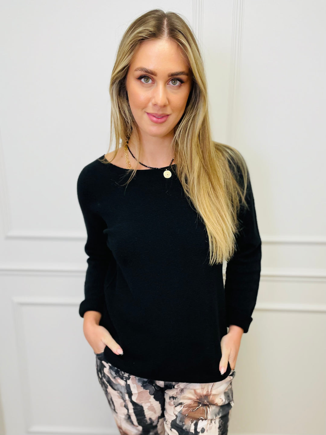 "MAGNOLIA" Fine Knit Jumper-Black