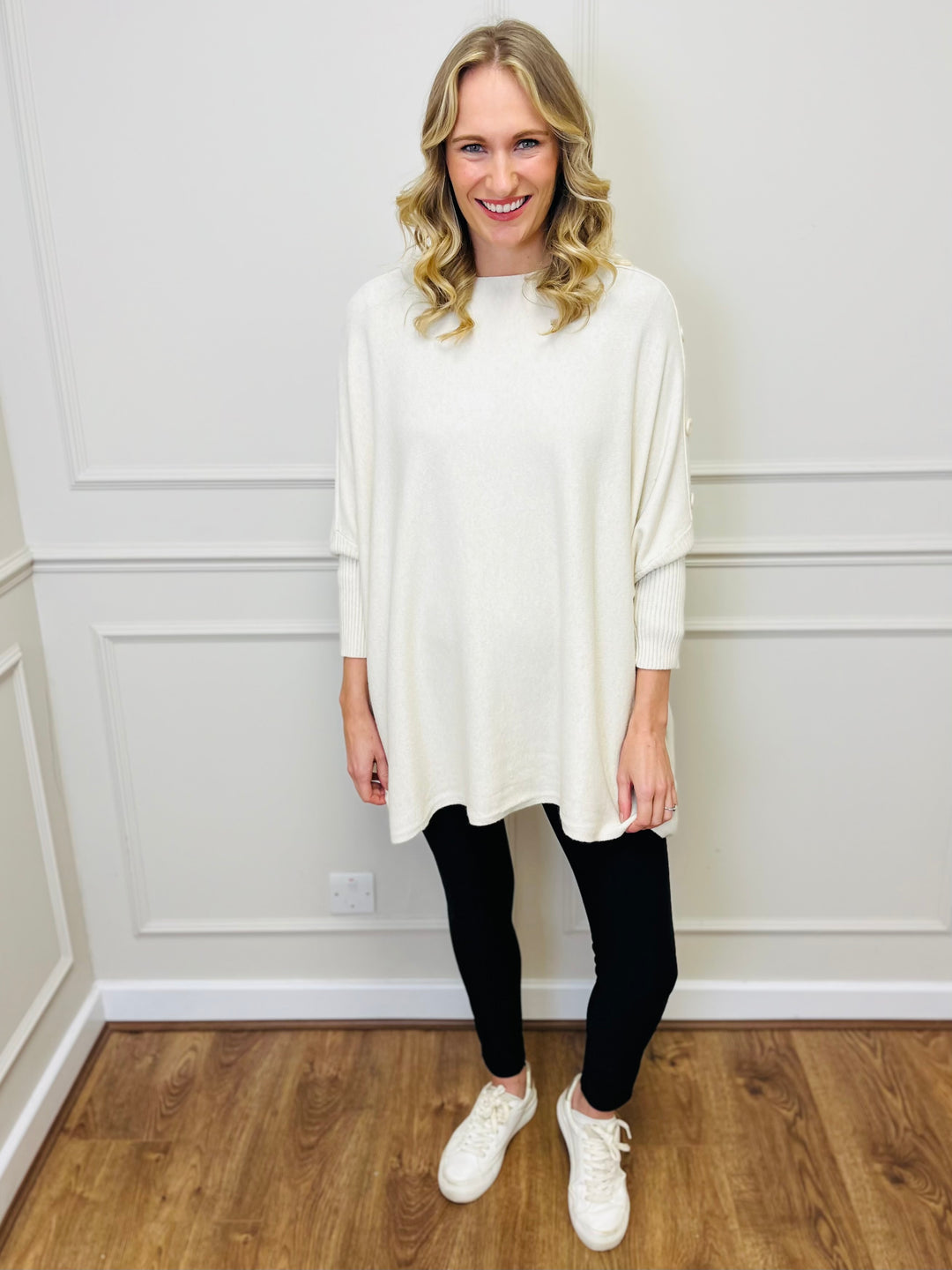 "BETTY" Button Jumper-Cream