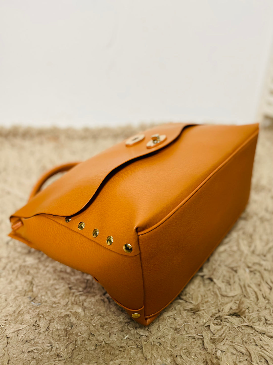 No.28 Briefcase Handbag-Tan