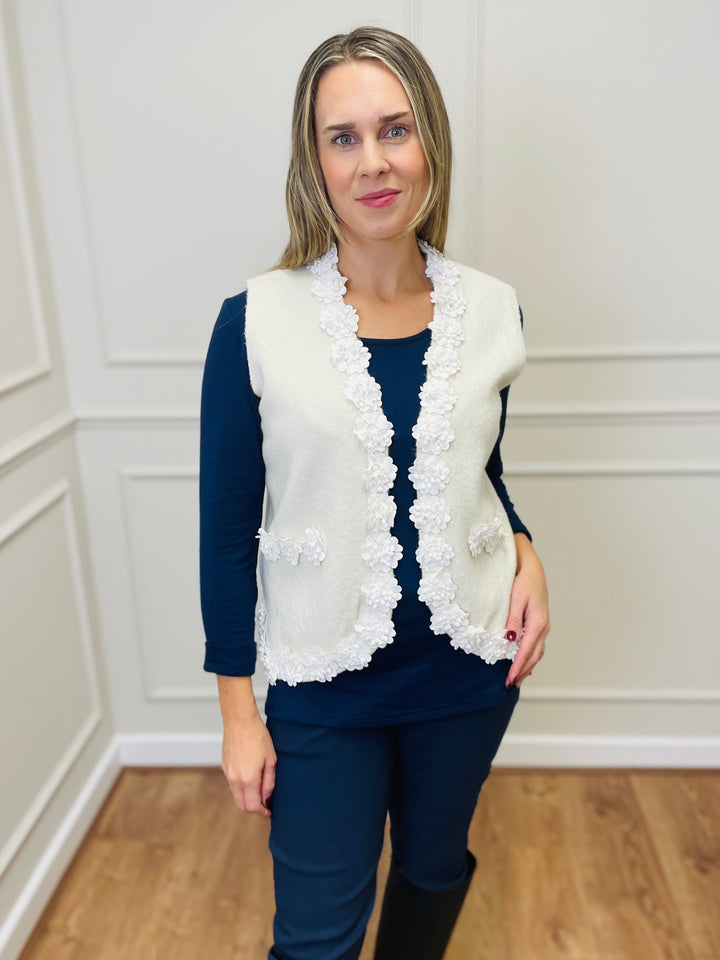 "MAGI" Floral Trim Gilet-Cream