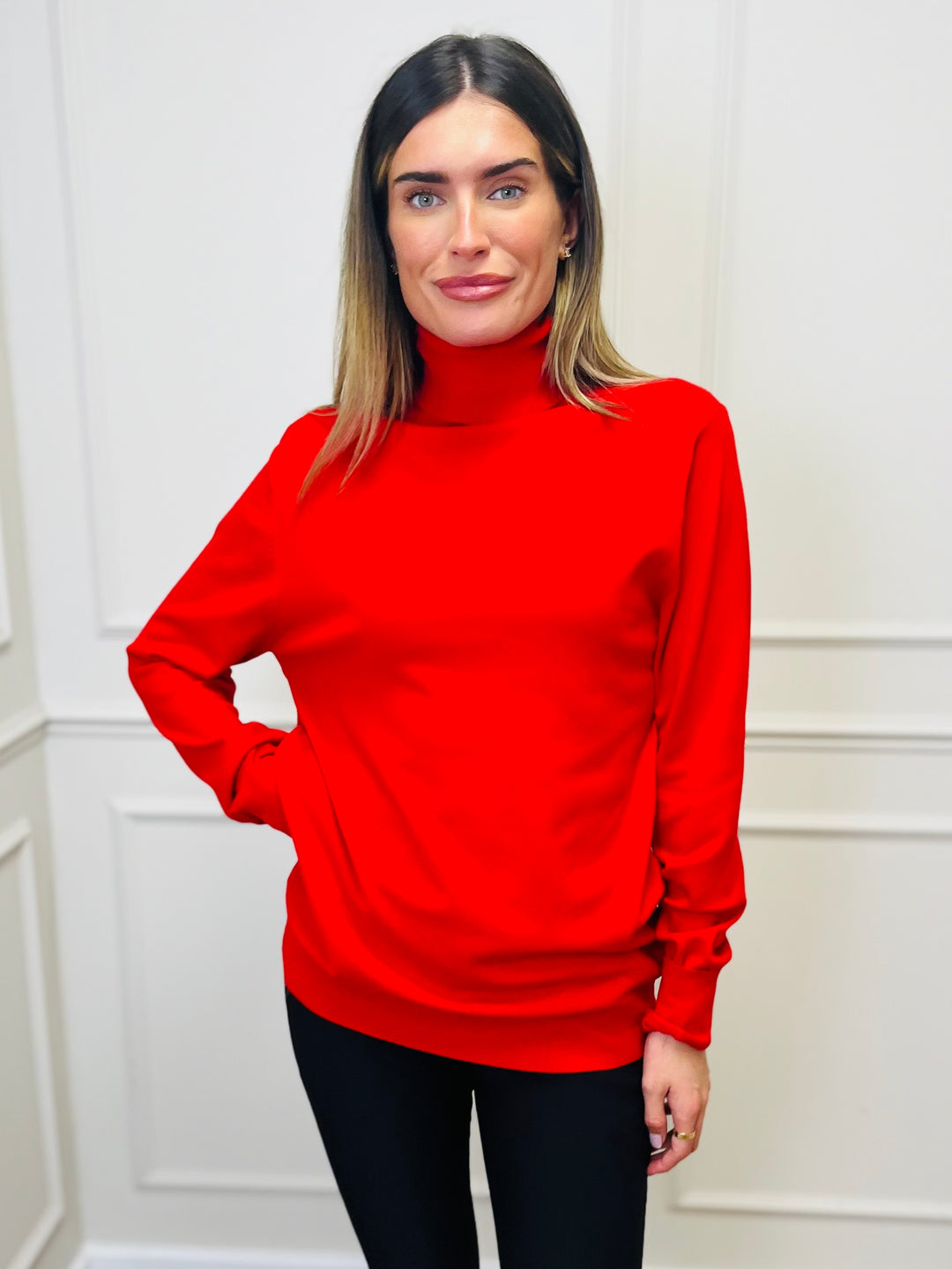 "ROBIN" Polo Neck-Red