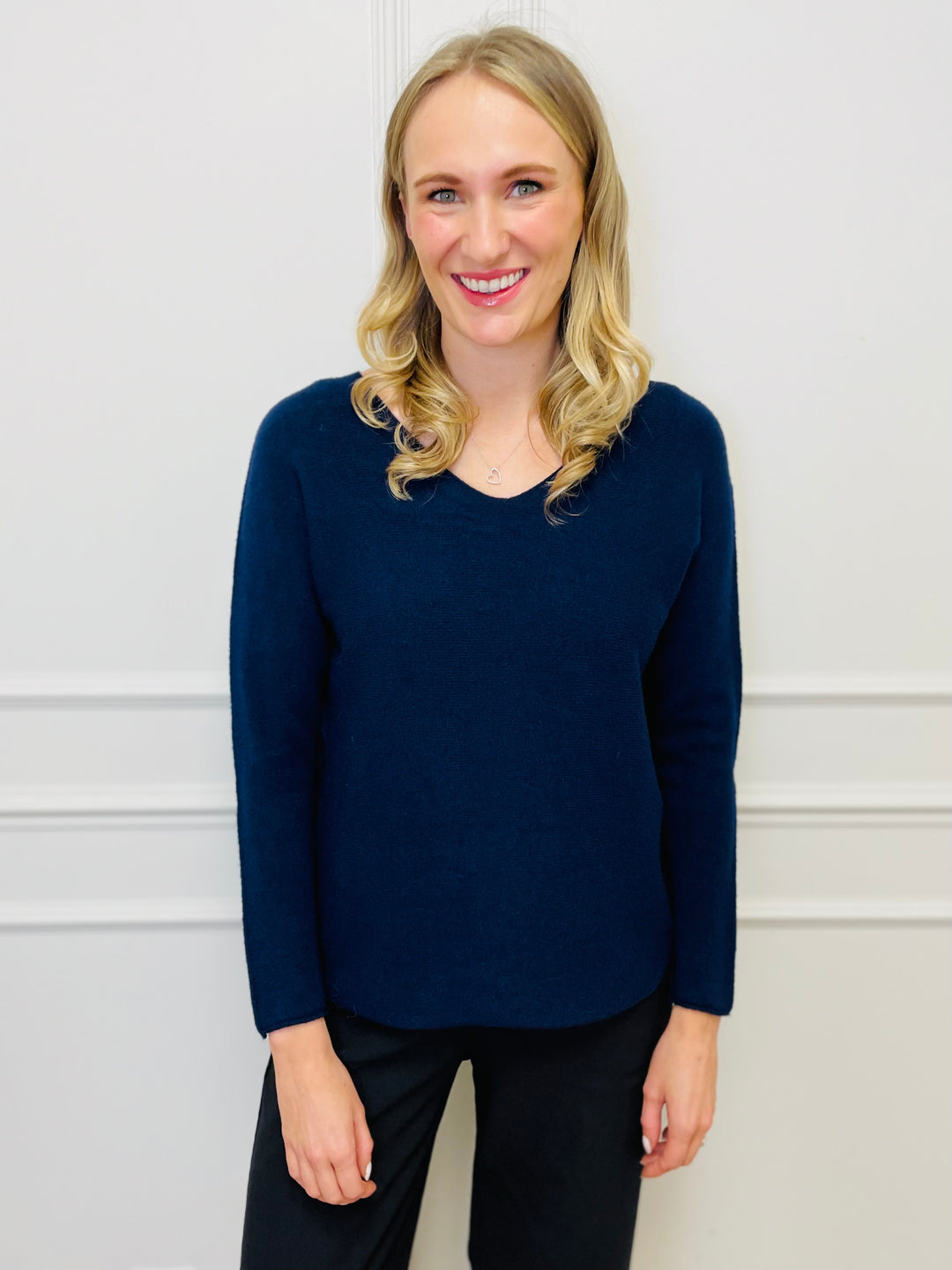 "MAGNOLIA" Fine Knit Jumper-Navy