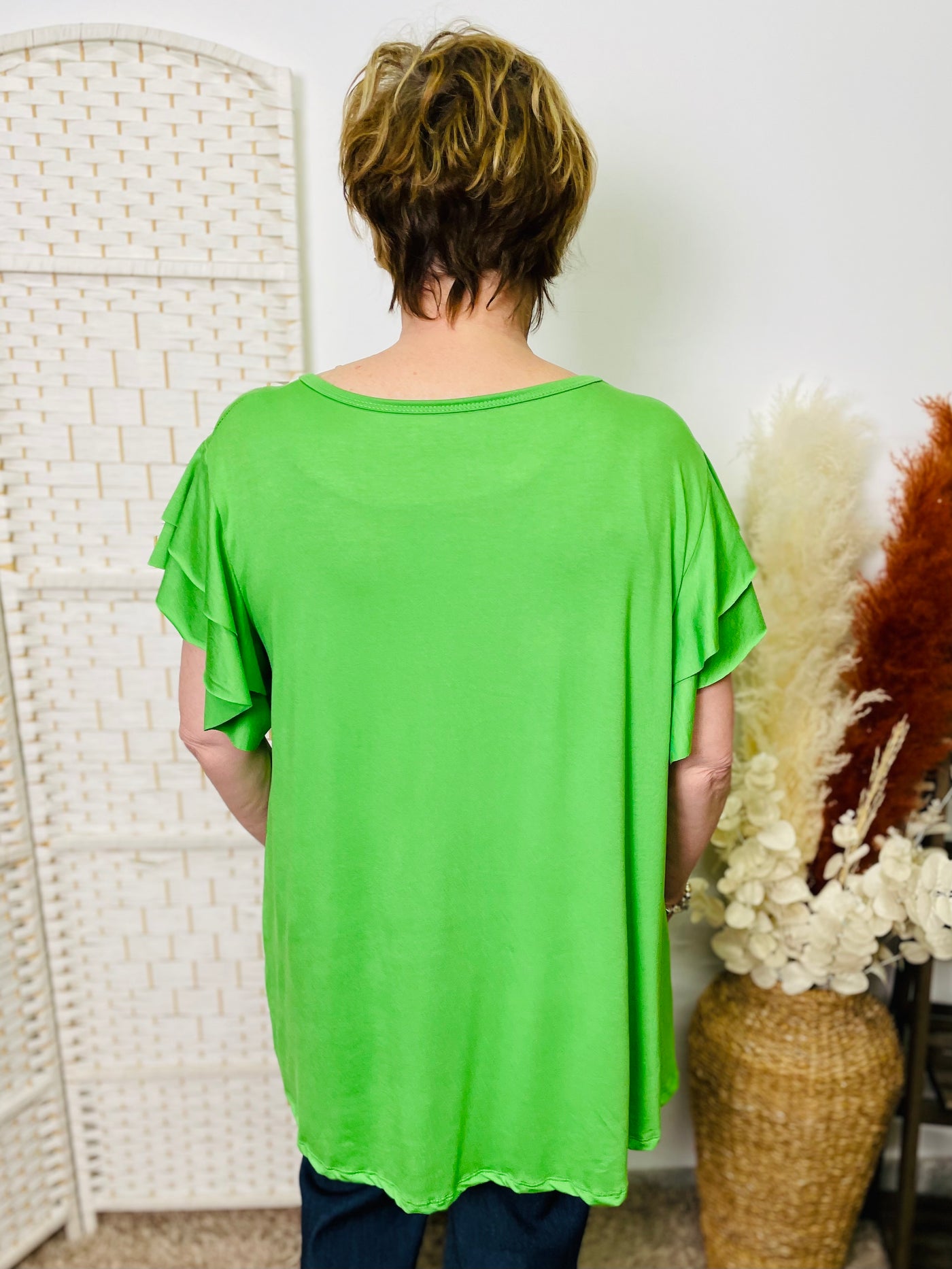 “MELODY” T-Shirt-Lime Green
