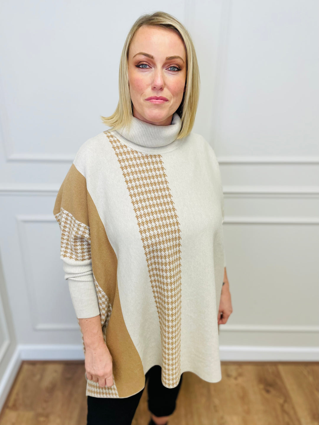 "DANIELA" Houndstooth Print Poncho-Cream & Tan