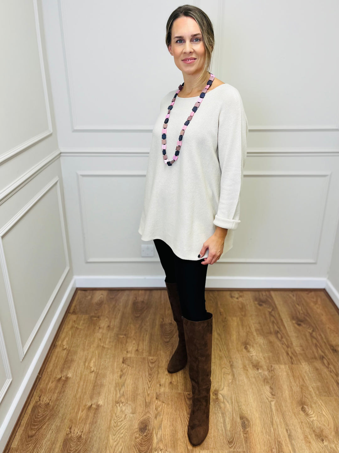 "GINNY" Basic Soft Jumper-White