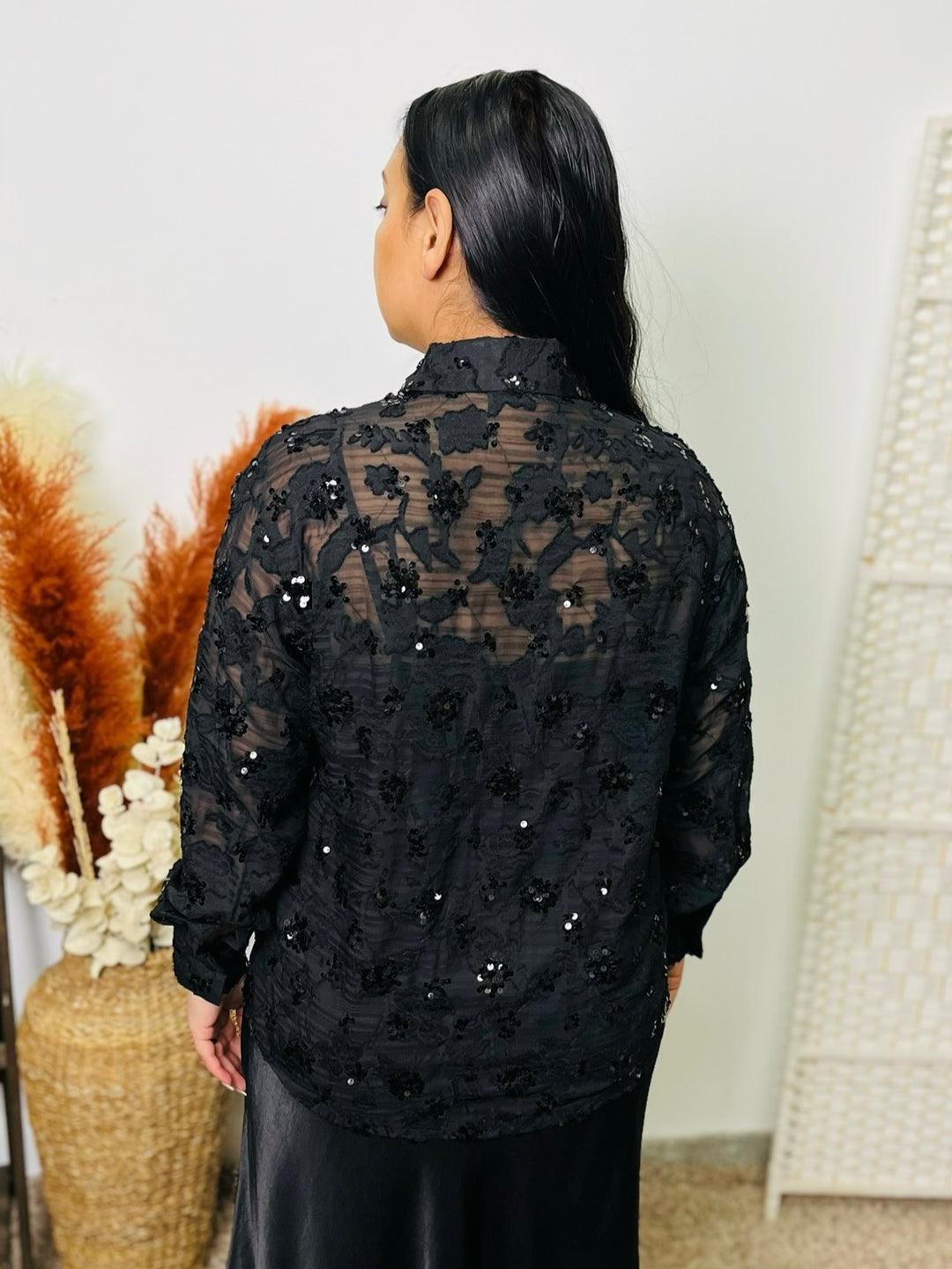 "DEBORAH" Textured Floral Shirt-Black