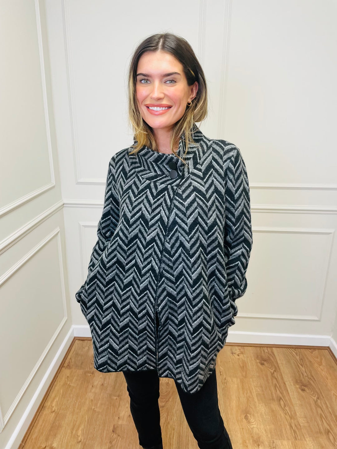 "CELINE" Chevron Coatigan-Black & Grey