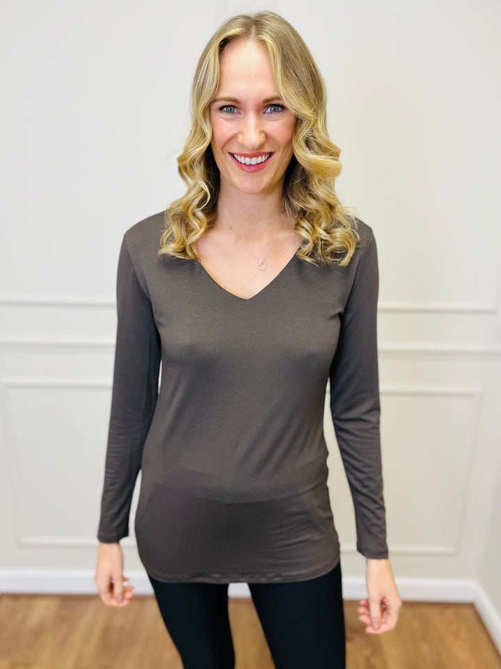 The Essential Long Sleeve "Magic" Vest-Brown