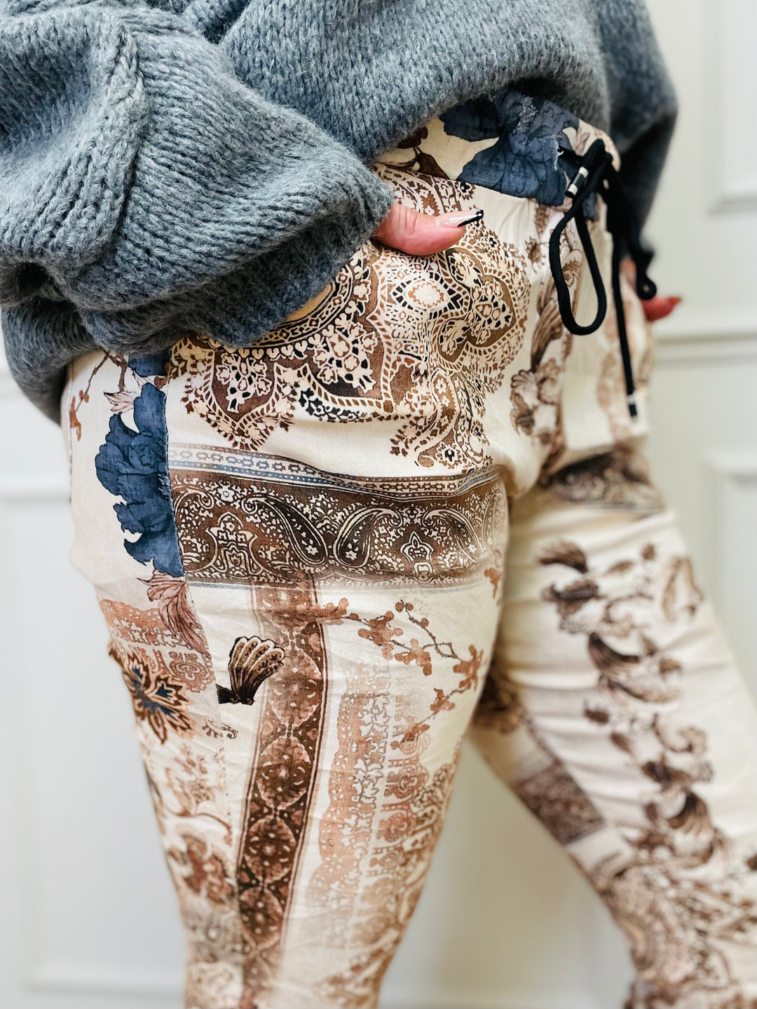"CARMELA" Artistic Print Trouser-Cream/Tan & Grey