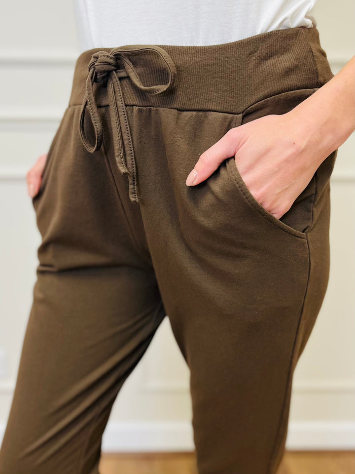 The ORIGINAL Magic Trouser-Brown