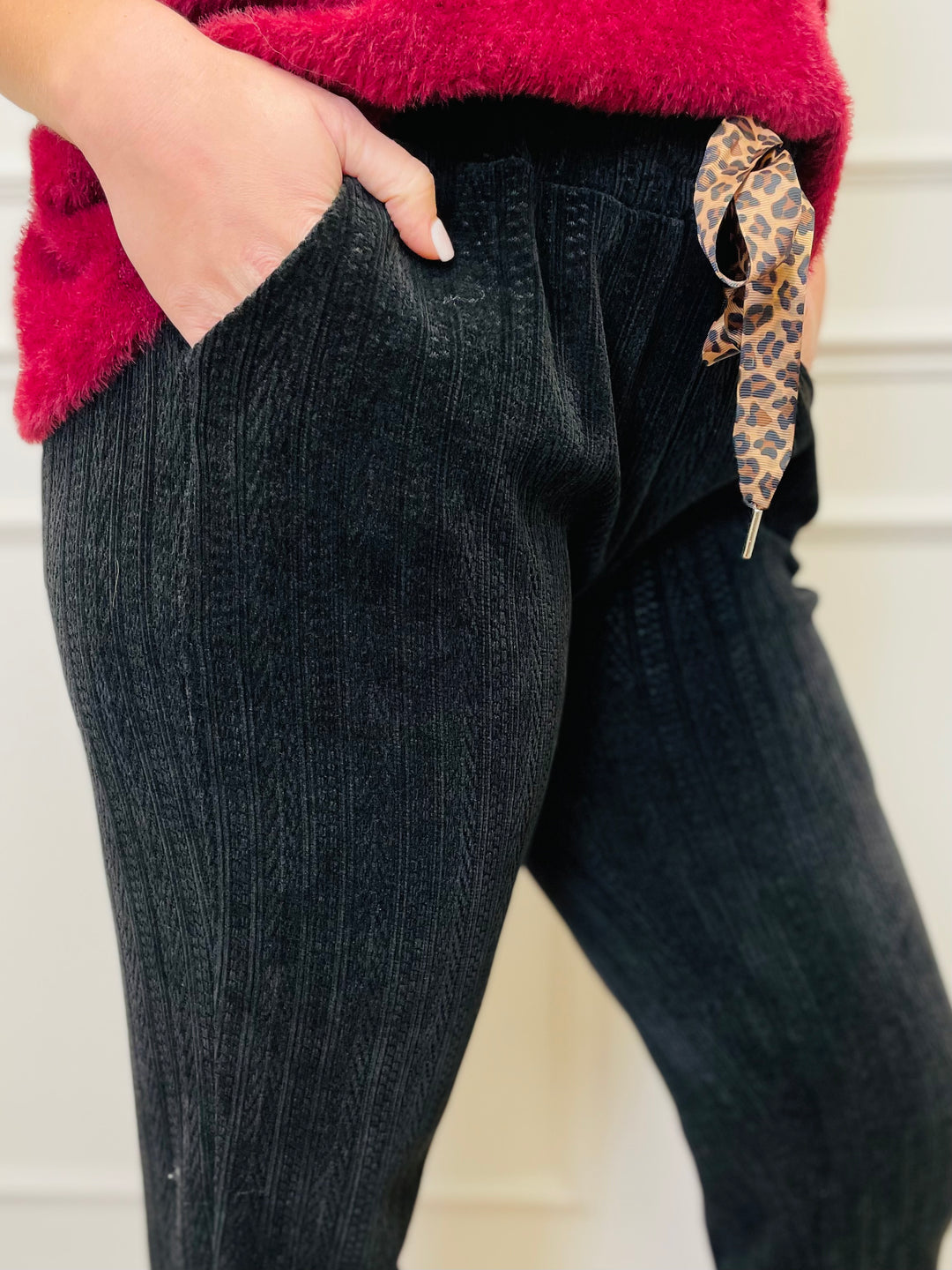 "ABIGAIL" Corduroy Trousers-Black