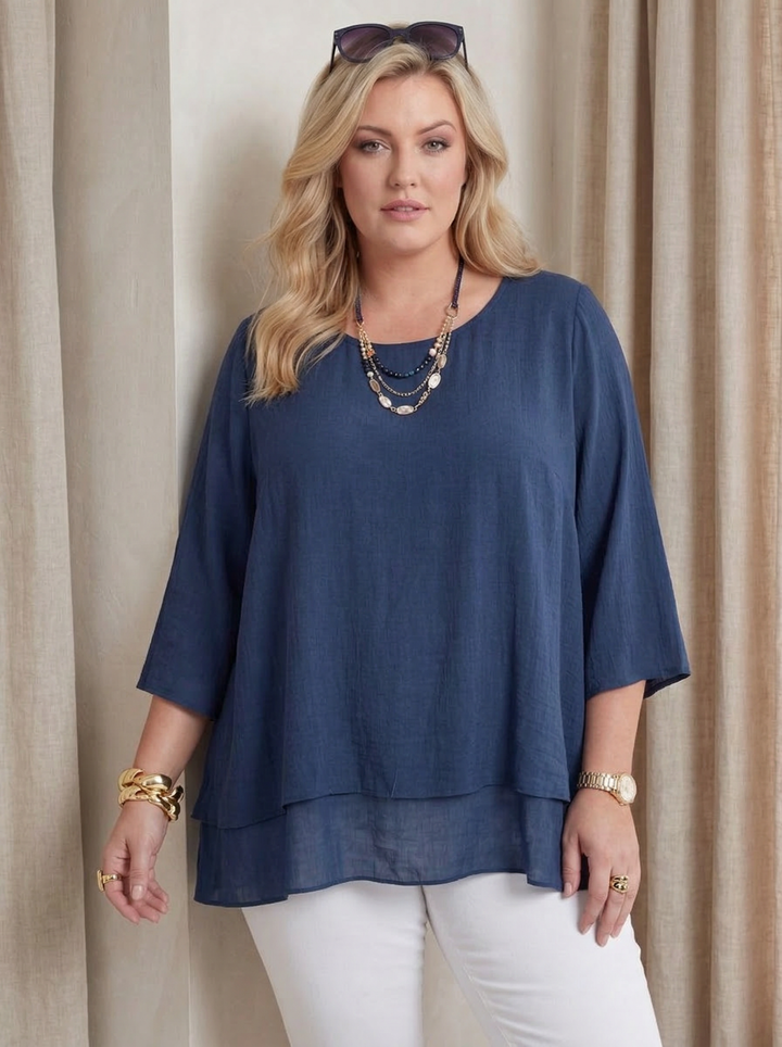 "SCARLETT” Relaxed Fit Split Back Top