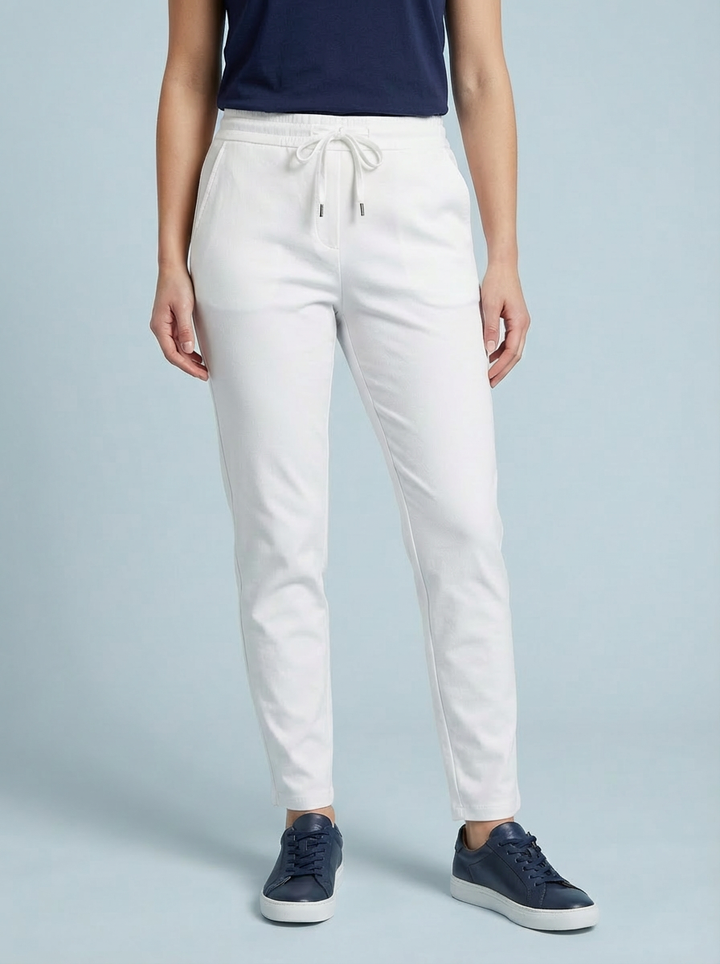 "CARMELA" Smooth MAGIC Trouser-White