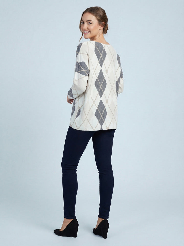 "EVIE” Diamond Print Soft Knit Jumper - Dark grey / Cream