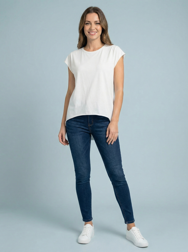 “SIENNA” T-Shirt - Off White