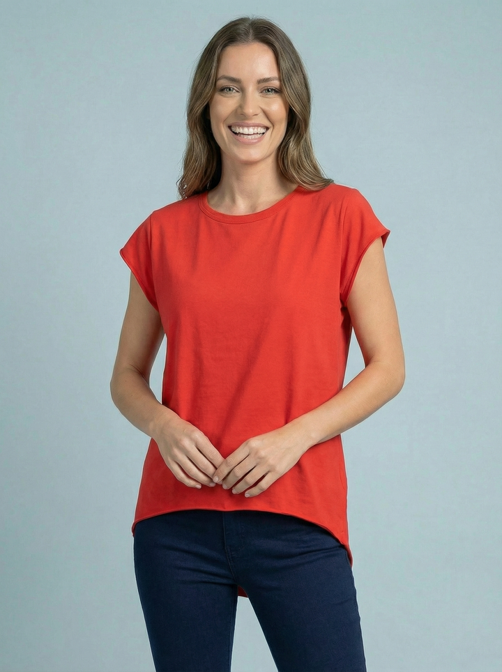 “SIENNA” T-Shirt - Red