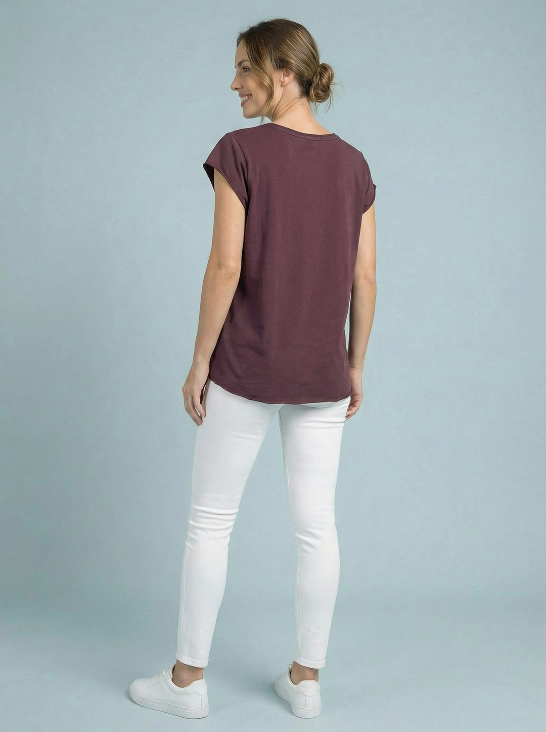 “SIENNA”  Essential T-Shirt