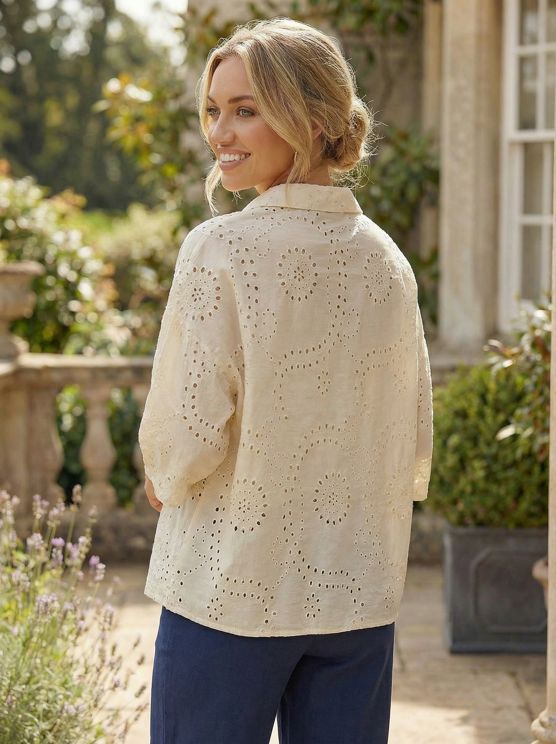 "WILLOW” EMBROIDERY ANGLAISE  Shirt - Cream