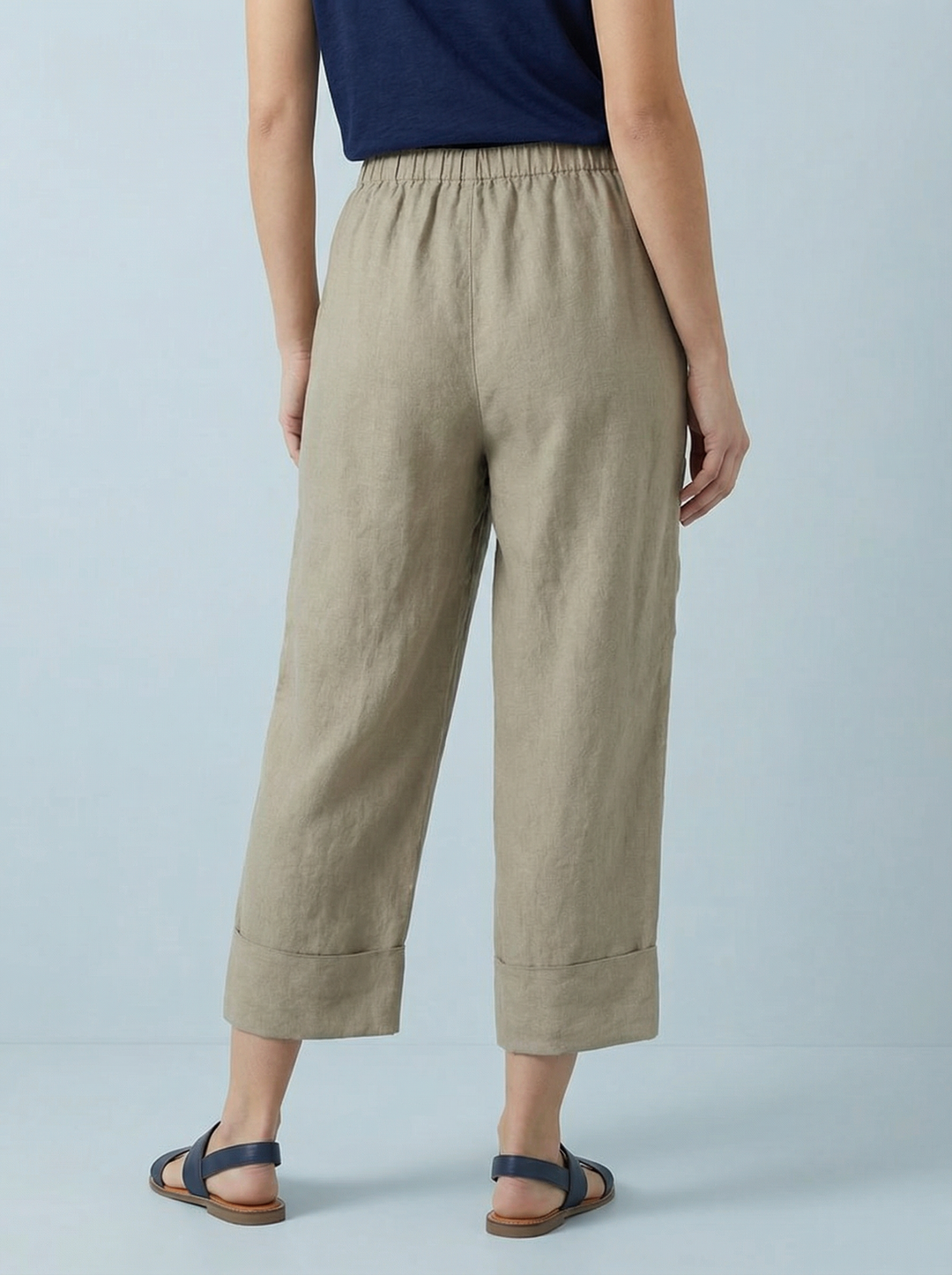 "VICKY” Crop Linen Trouser - Mocha
