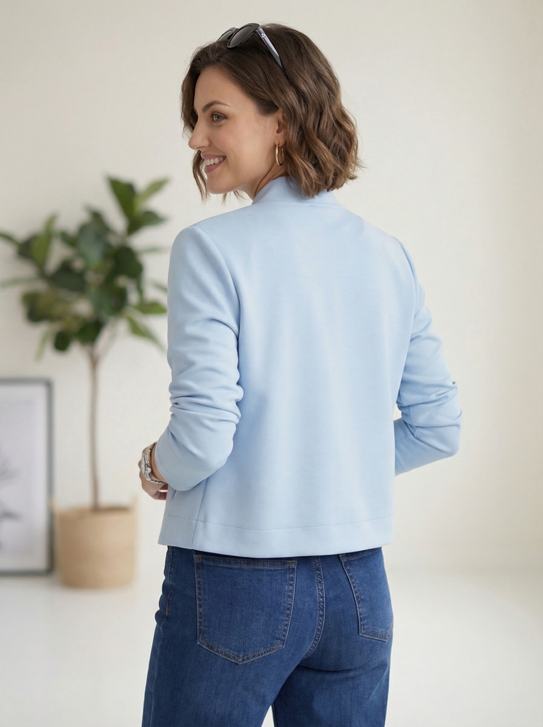 "CLAIRE” Short Scuba Premium Jacket / Blazer - Sky Blue