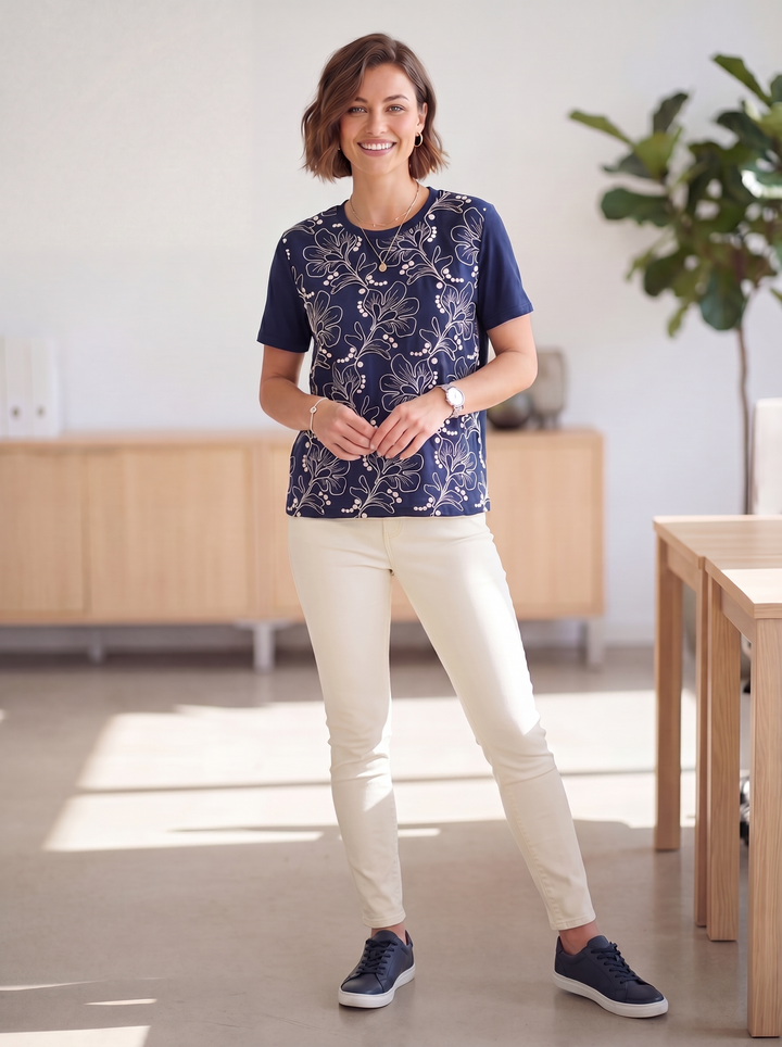 “EVIE” Brioderie T-Shirt - navy