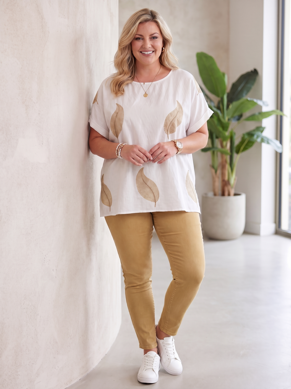 “JADA” Gold Leaf Print Top - White