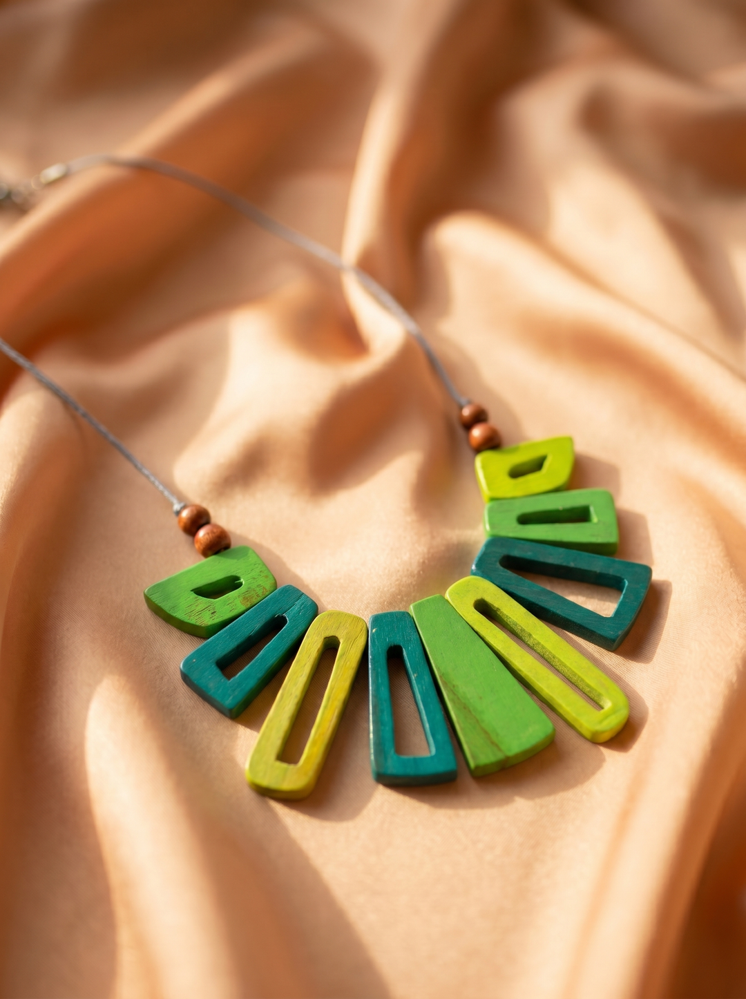 Palm Grove Statement Necklace