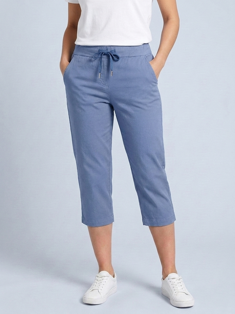 “CARMELA" 3/4 Length Crop Trouser denim
