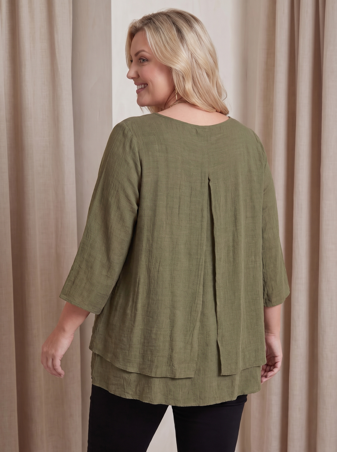 "SCARLETT” Relaxed Fit Split Back Top