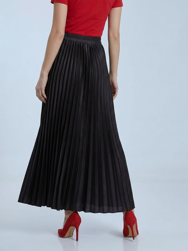 “DAISY” Pleated Skirt