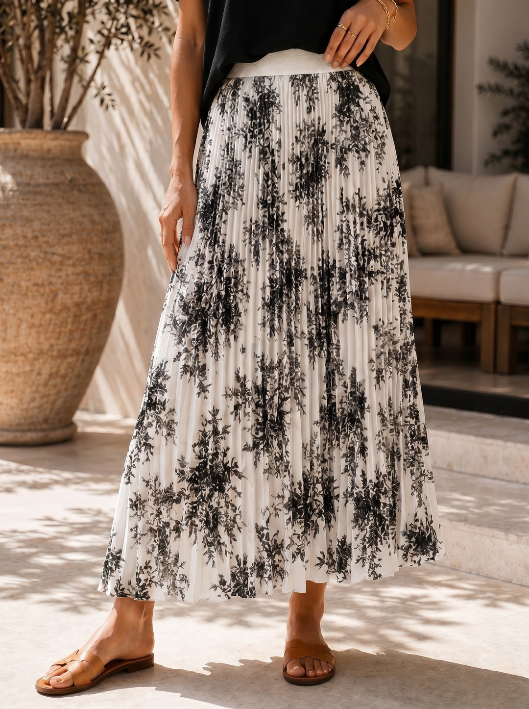 "ELODIE” Premium Botanical Print Skirt black