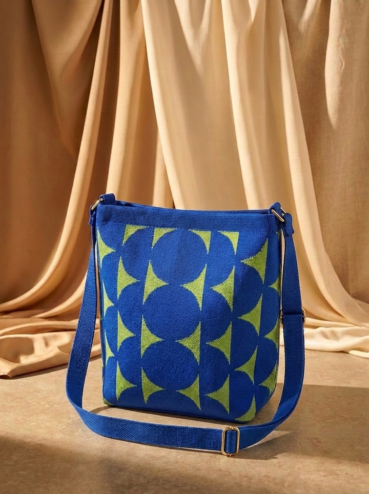 “WINDSOR COLLECTION” Statement Crossbody Bag 